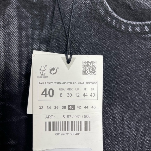 ZARA Women's Black High Waist Mom Fit Jeans Size 8 Art 8197 / 031 / 800 NWT - Picture 11 of 13